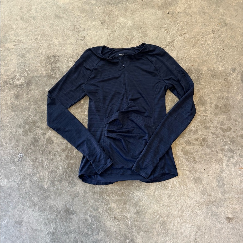 Athleta Women's Dark Blue Long Sleeve Tee
